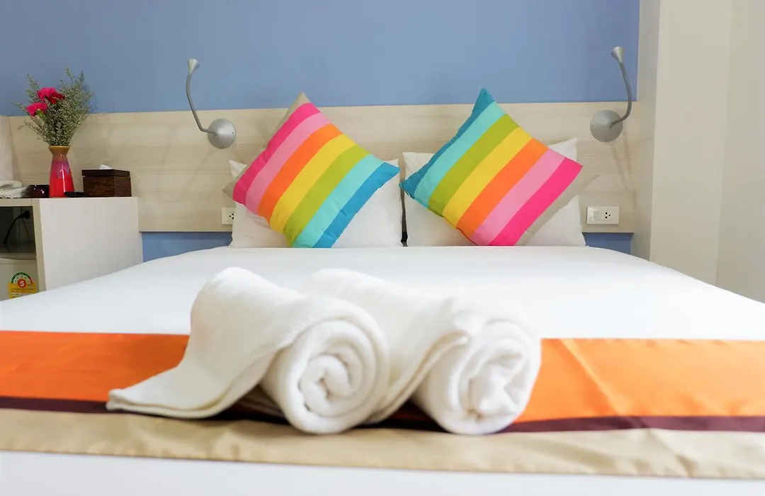 Chic N Chill Bed And Breakfast-1
